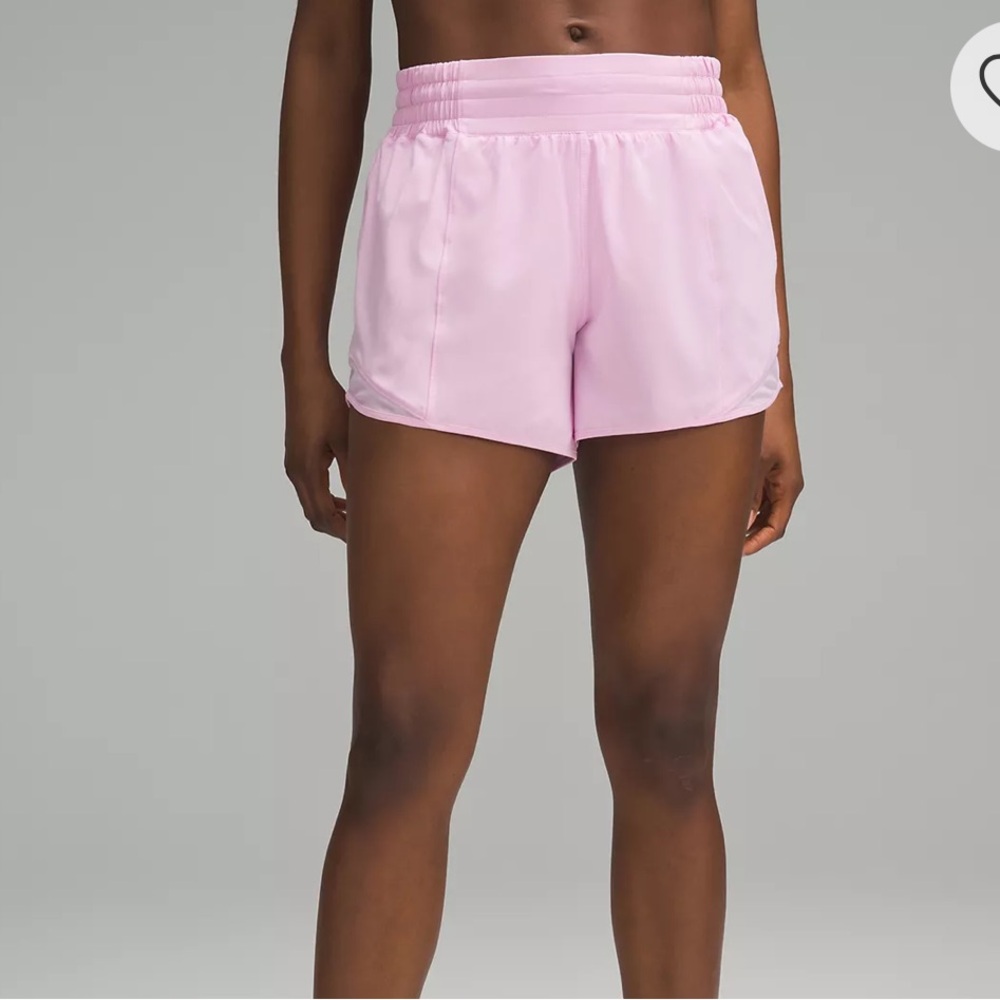 Hotty Hot High-Rise Lined Short 4" in Vitapink